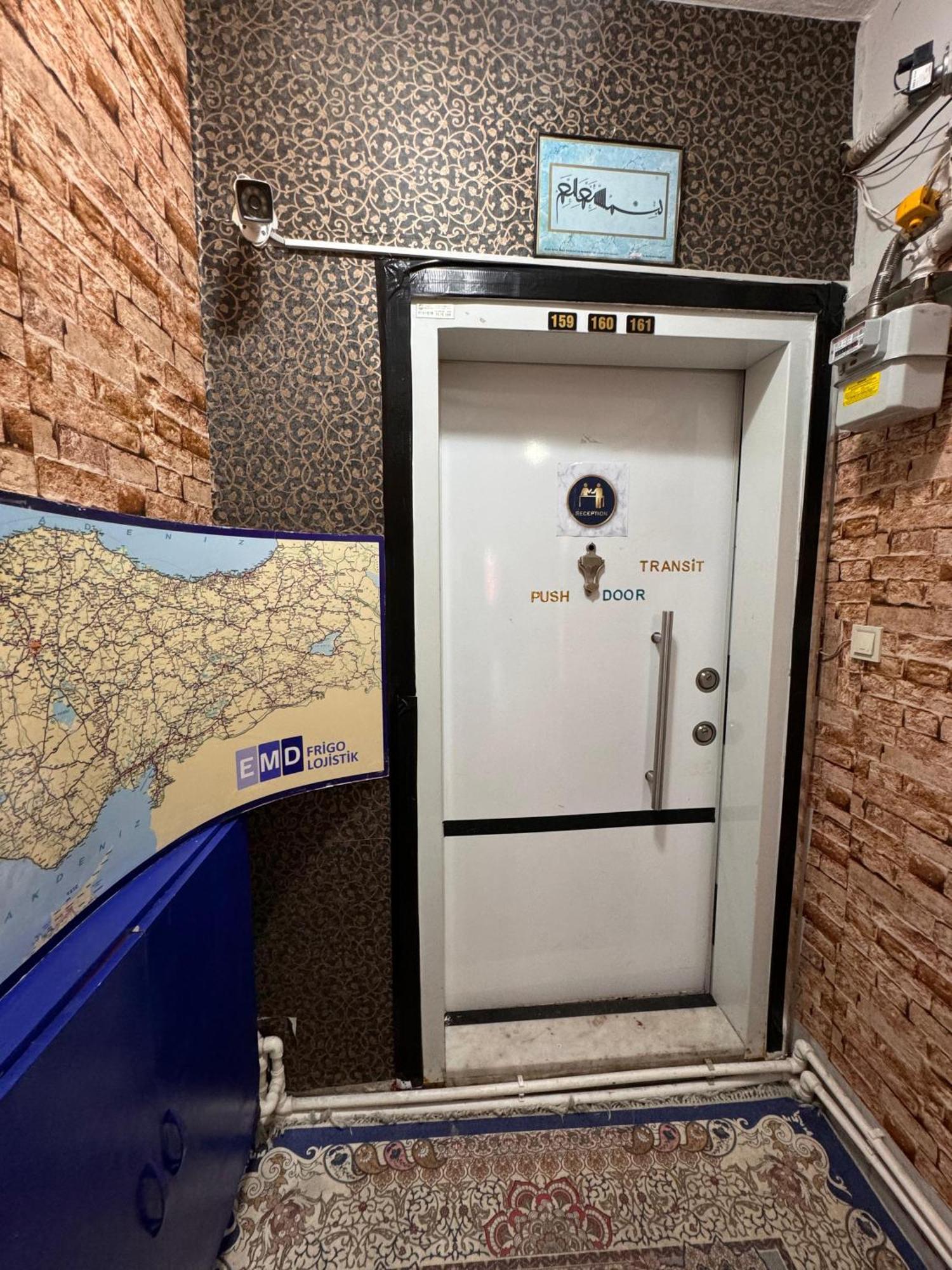 Appartamento Transit 777 Provincia di Provincia di Istanbul Esterno foto